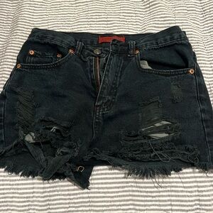 Buckle Signature8 shorts
